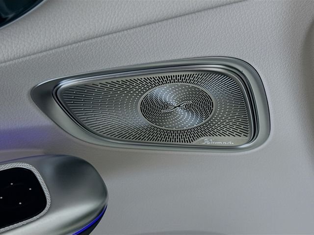 New 2026 Polar White Mercedes-Benz GLC 300 image 19