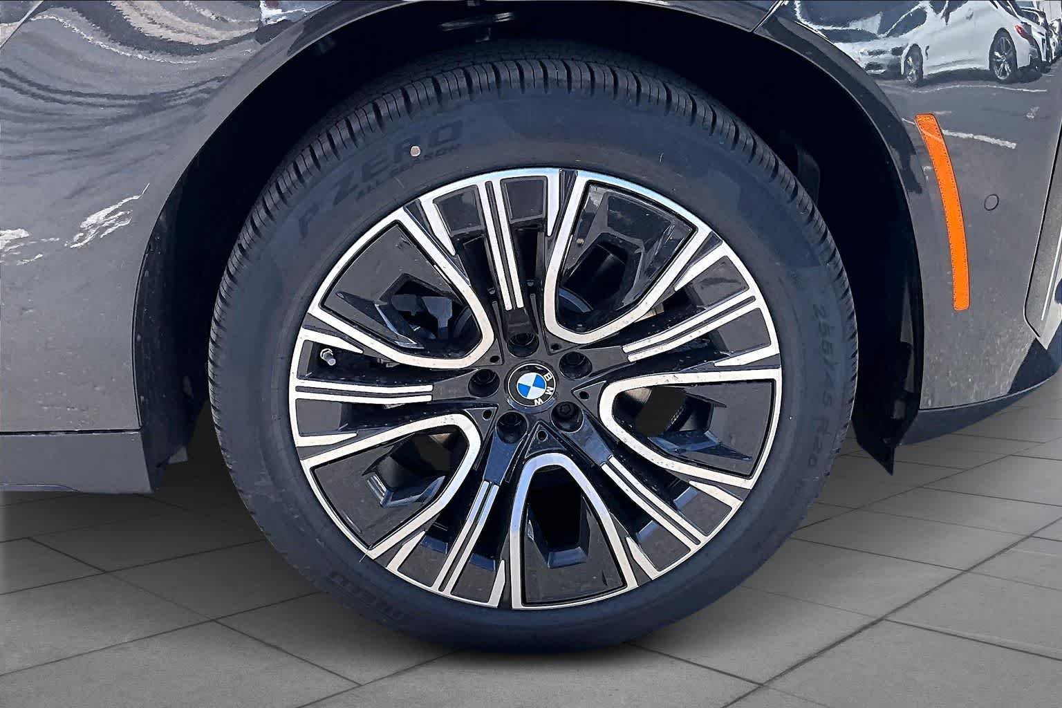 2026 BMW X3 30 - Photo 11