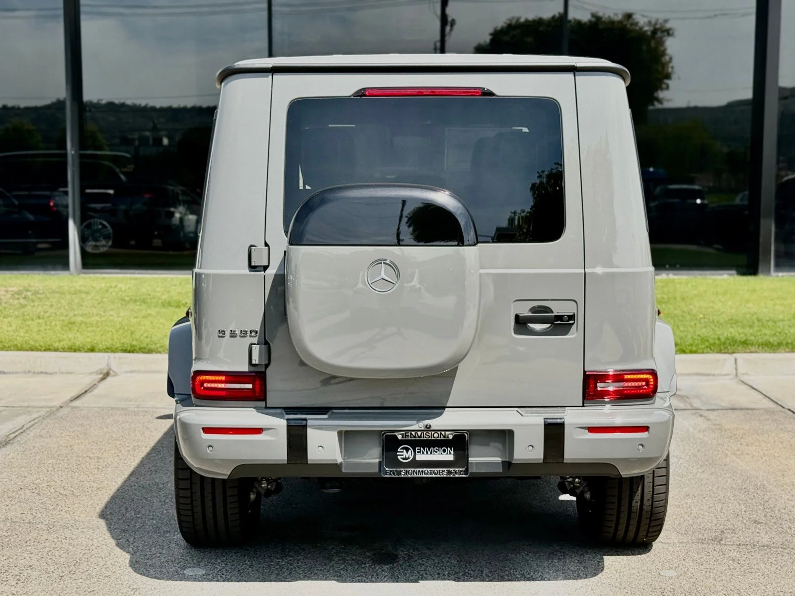 2025 Mercedes-Benz G-Class G580 - Photo 13