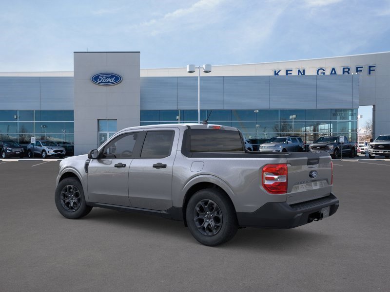 New 2026 Carbonized Gray Metallic Ford XLT image 4
