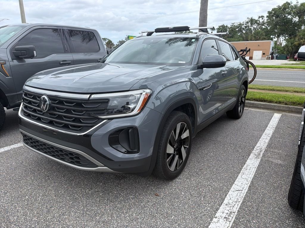 2024 Volkswagen Atlas Cross Sport 2.0T SE w/Tech's photo