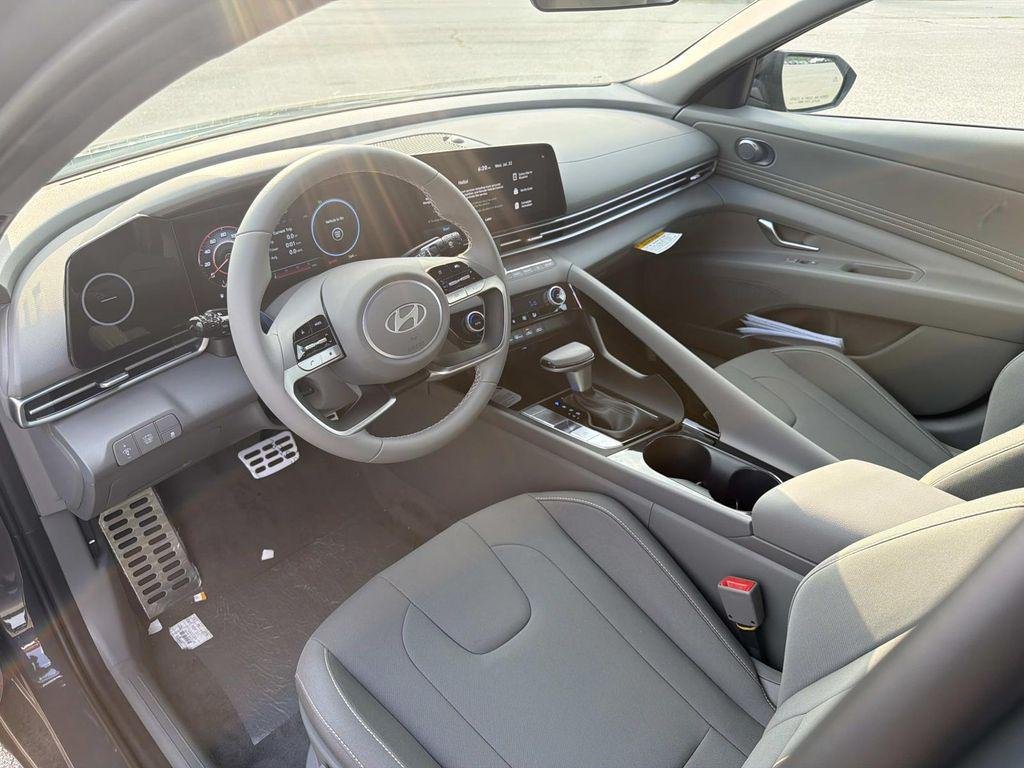 New 2026 Gray Hyundai SEL Sport image 3