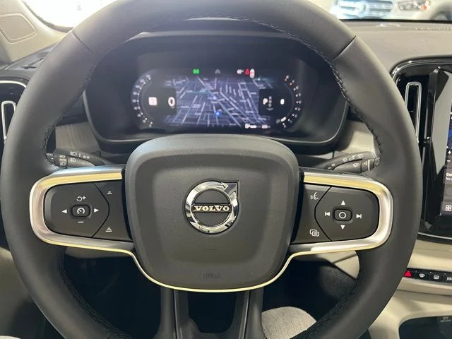 2026 Volvo XC40 Ultra - Photo 21