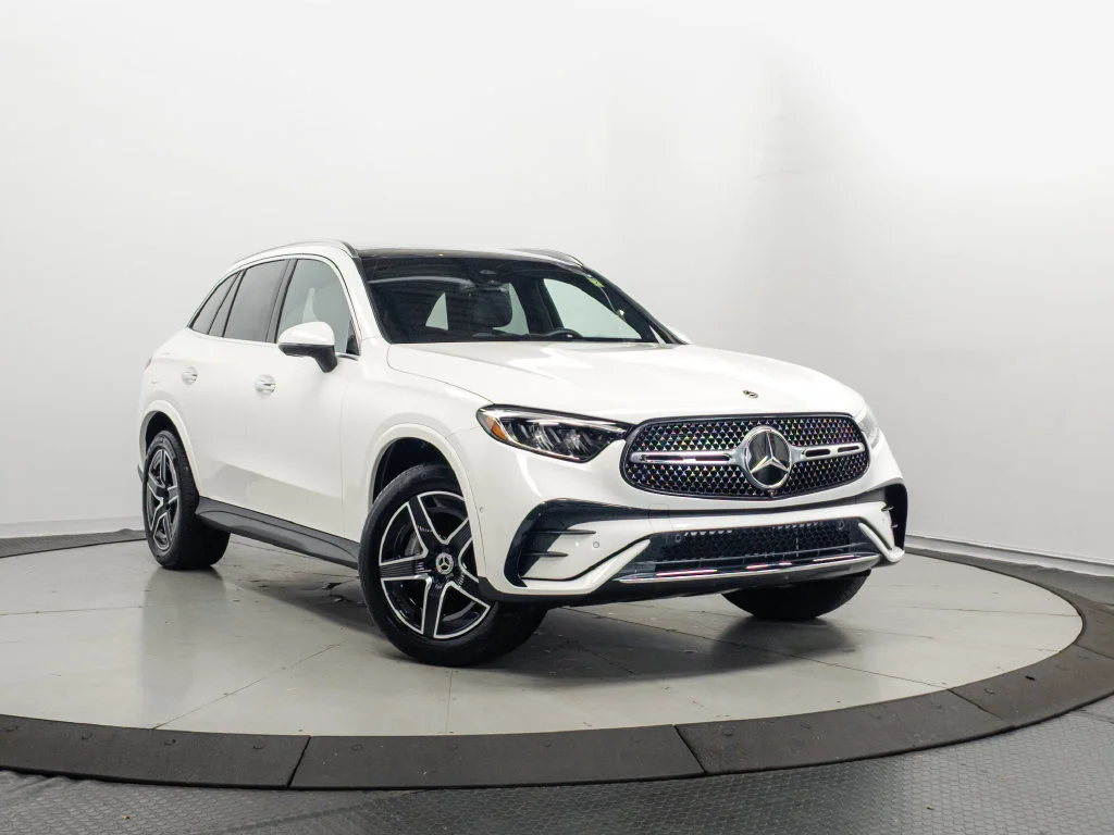 2025 Mercedes-Benz GLC