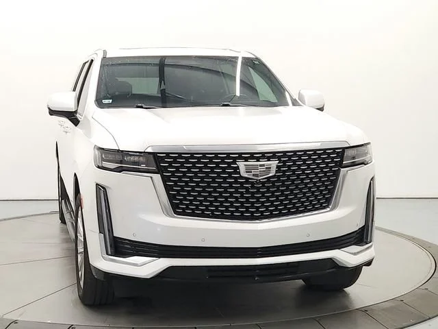Used 2021 CRYSTAL WHITE TRICOAT Cadillac Premium Luxury image 2