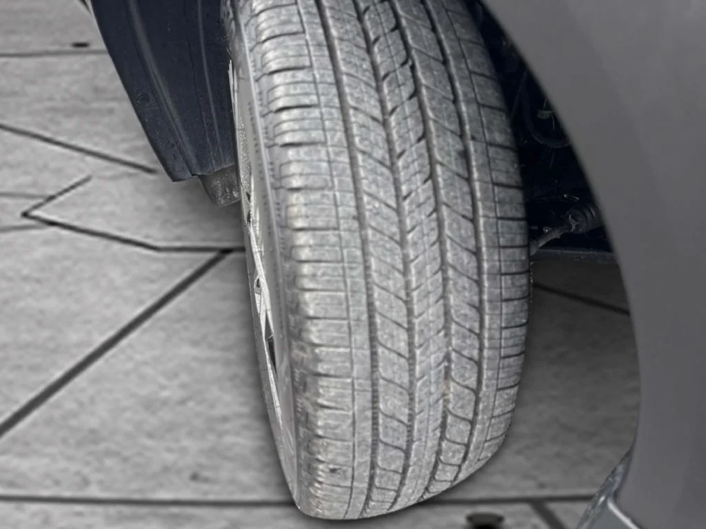 Used 2026 Blue Nissan SV image 28