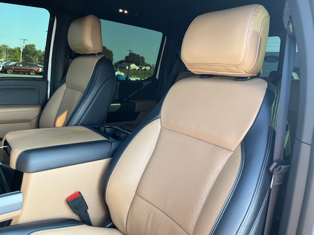 Used 2026 White Ford Lariat image 13