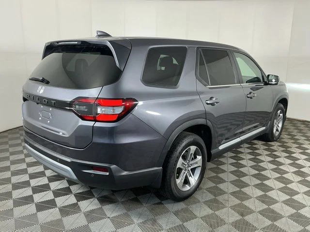 Certified Used 2025 Gray Honda  image 9