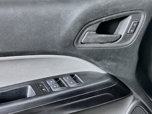 2022 Chevrolet Colorado Work Truck - Photo 9