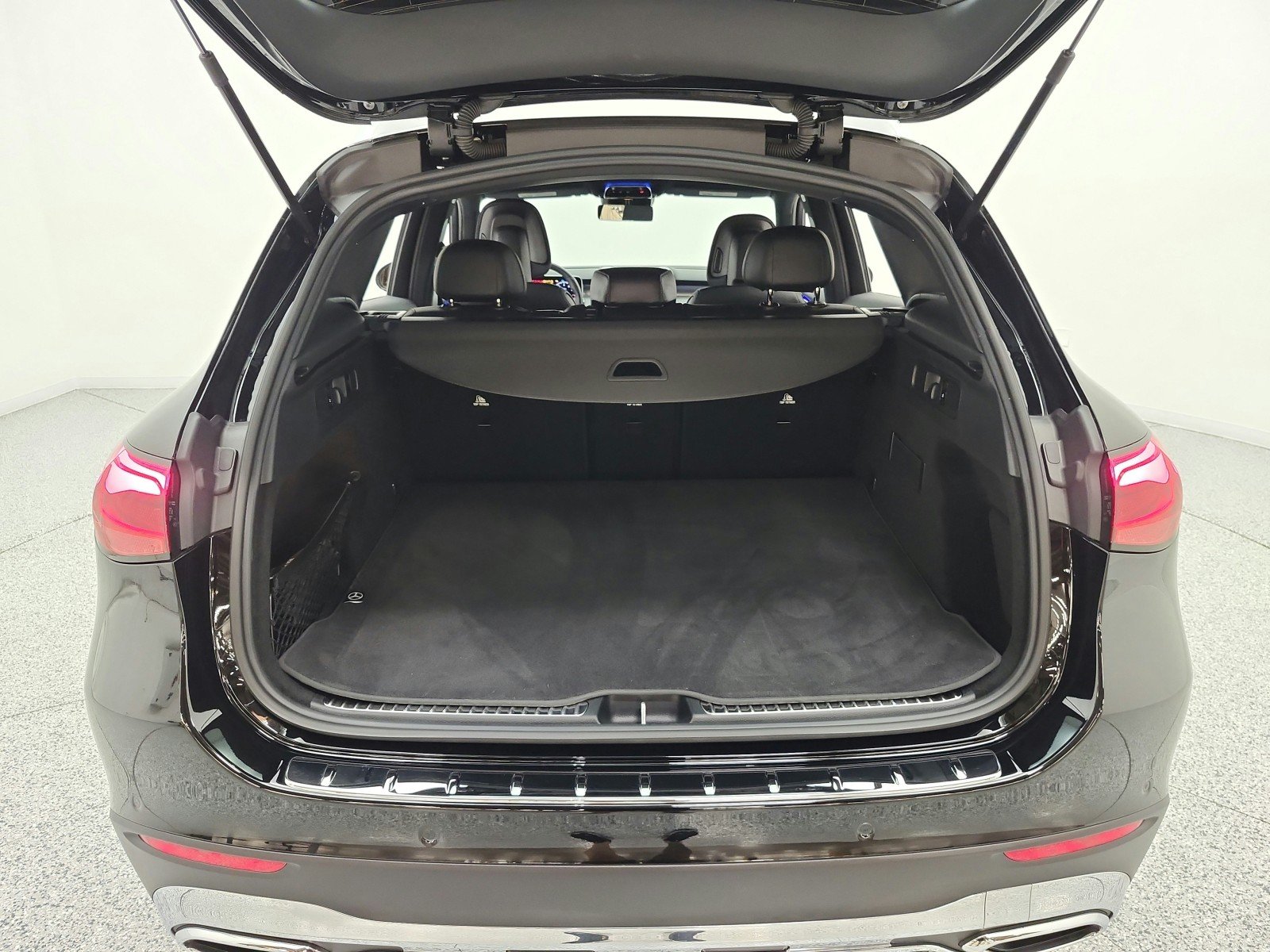 Certified Used 2026 Black Mercedes-Benz GLC 300 SUV image 18