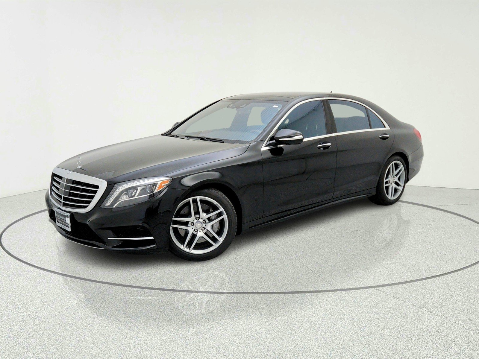 2016 Mercedes-Benz S-Class S550 4MATIC's photo