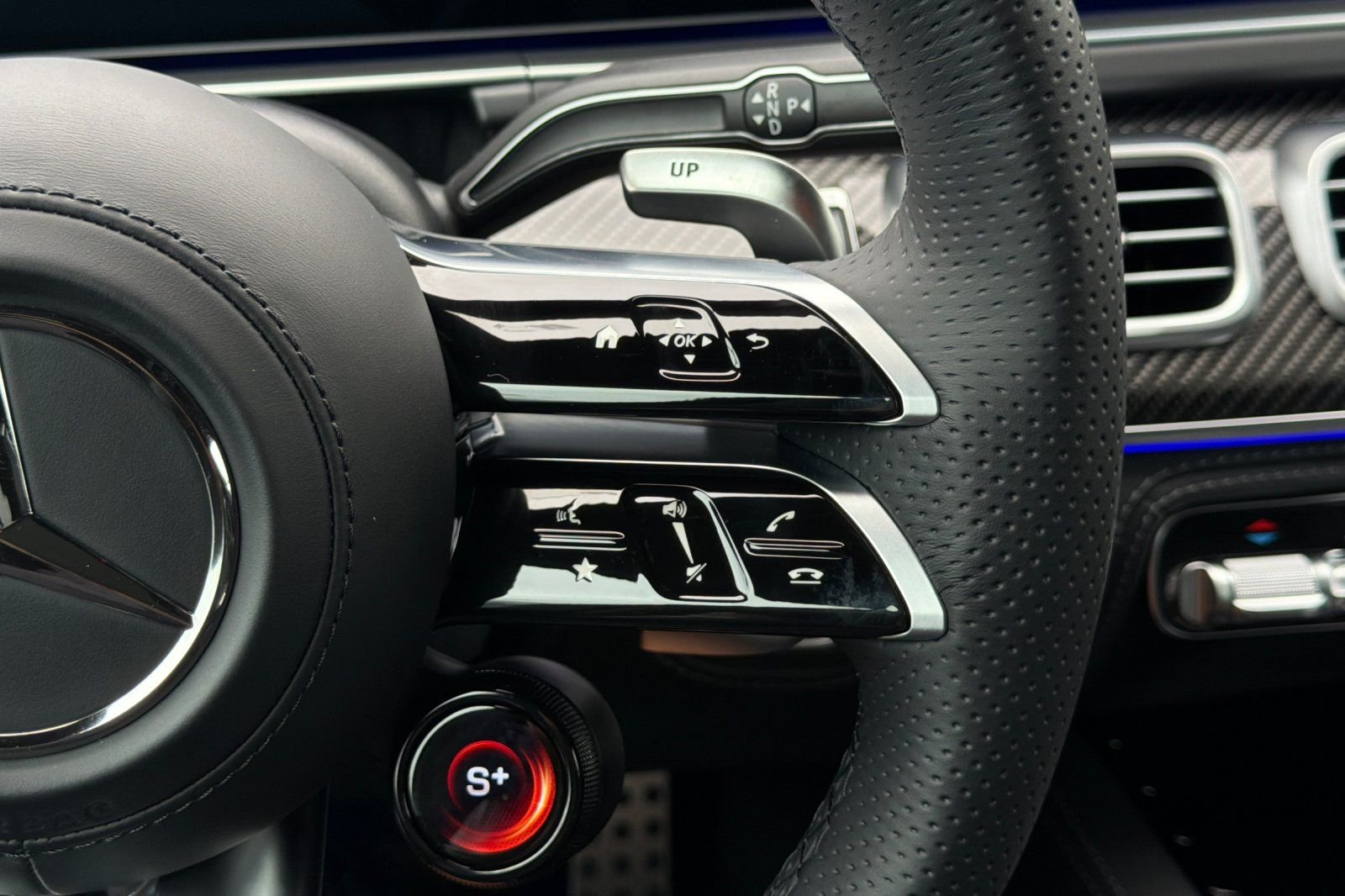 New 2026 MANUFAKTUR Alpine Grey Mercedes-Benz GLS 63 AMG® image 30