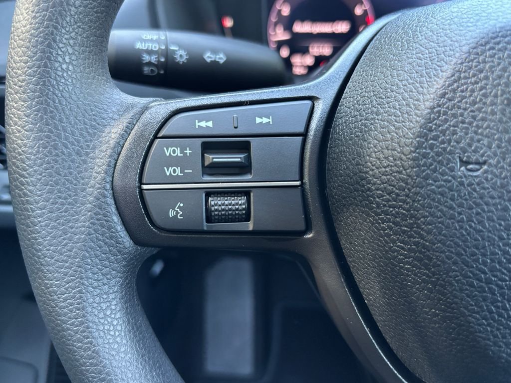 New 2026 Platinum White Pearl Honda LX image 12