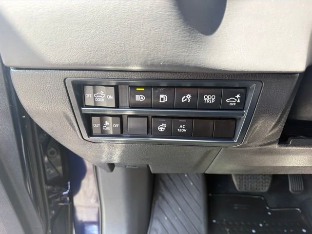 Certified Used 2025 Blueprint Toyota Platinum image 16