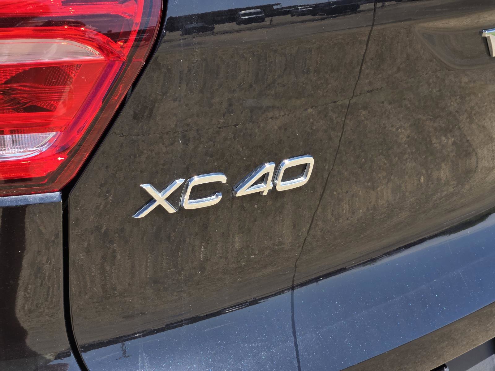 Used 2025 Black Volvo Plus Dark Theme image 8