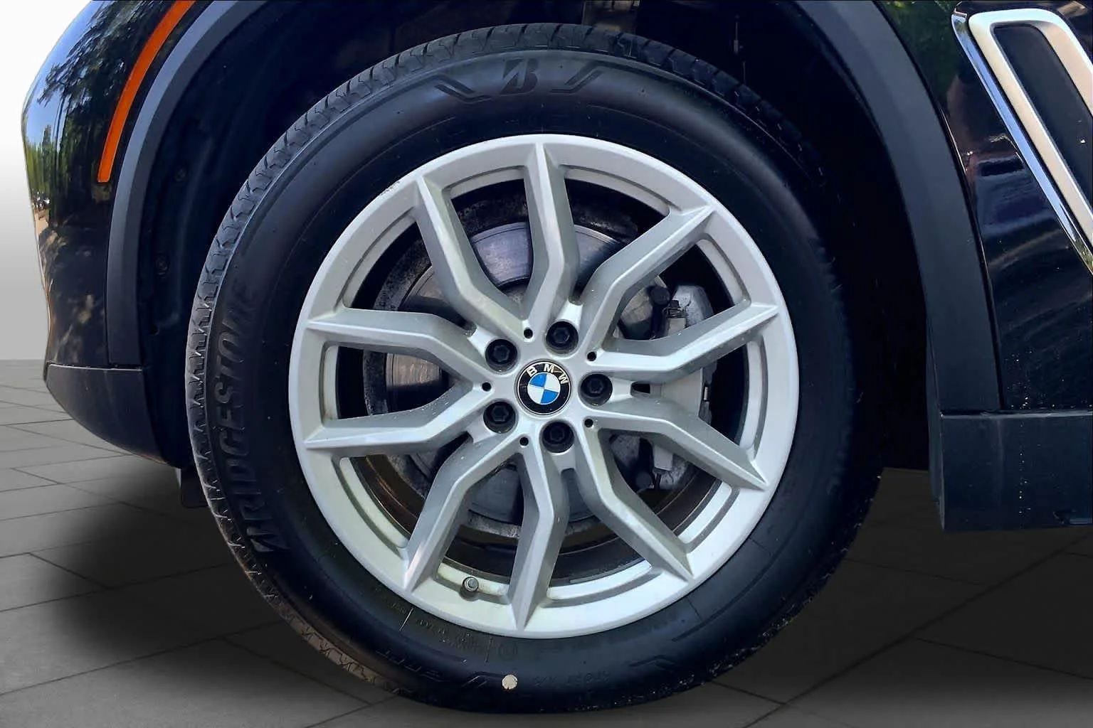 Certified Used 2023 Black Sapphire Metallic BMW xDrive40i image 10