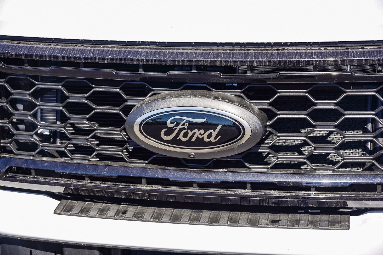 New 2026 Oxford White Ford F-250® Lariat® image 11