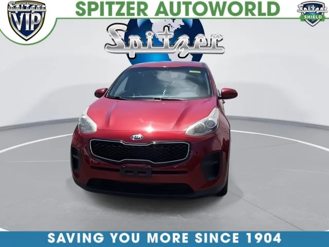 Used 2017 Red Kia LX image 3