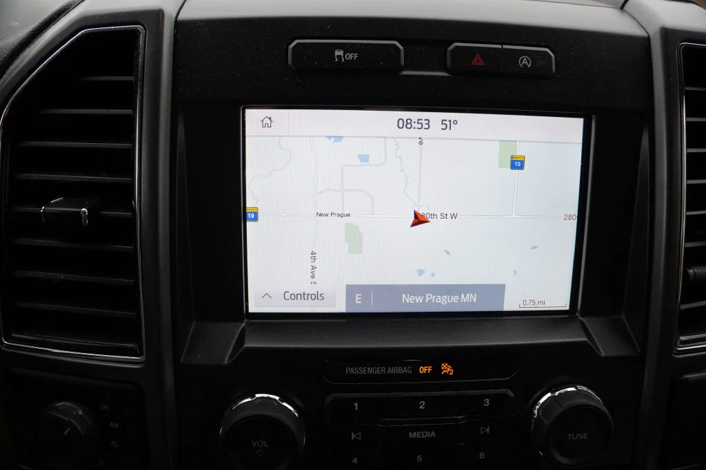 Used 2018 Blue Ford XLT image 5