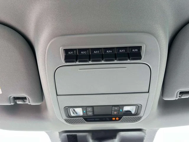 New 2026 Oxford White Ford F-250® XL image 31