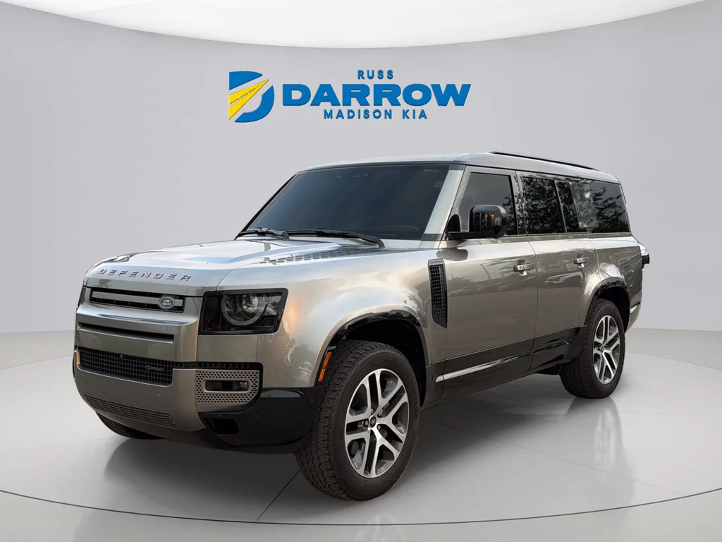 Used 2023 Gray Land Rover X-Dynamic SE image 1