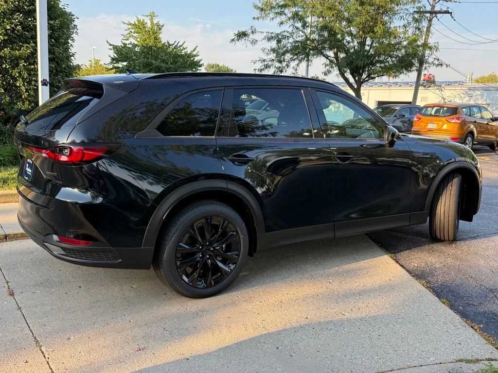 New 2026 Black Mazda 3.3 Turbo Premium image 7