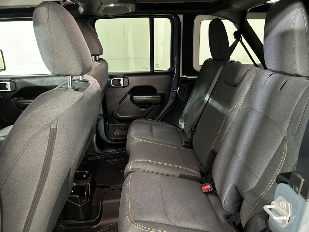 Used 2025 Gray Jeep Sport S image 19