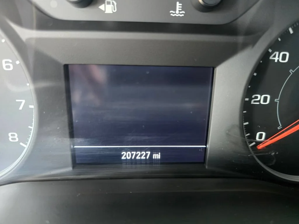 Used 2019 RED QUARTZ TINTCOAT GMC SLE image 8