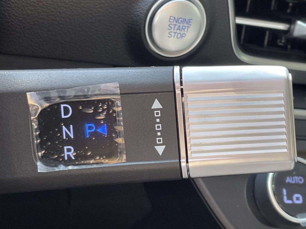 New 2026 Silver Hyundai Blue image 24