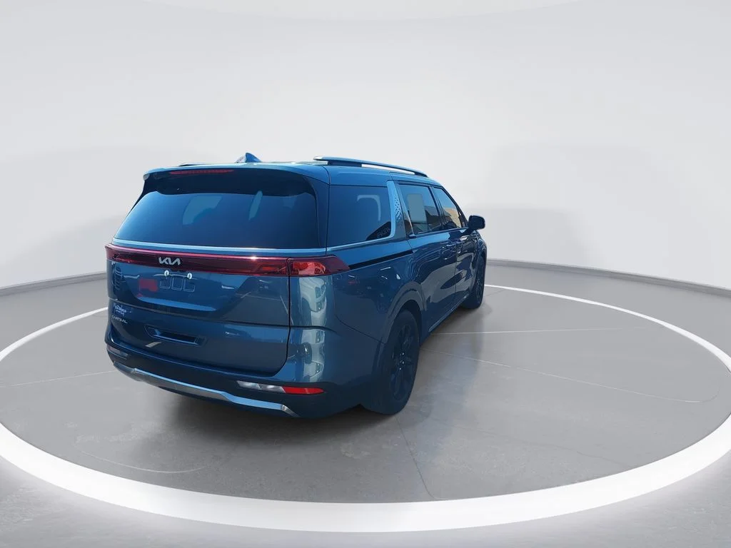 Used 2024 Blue Kia SX image 8