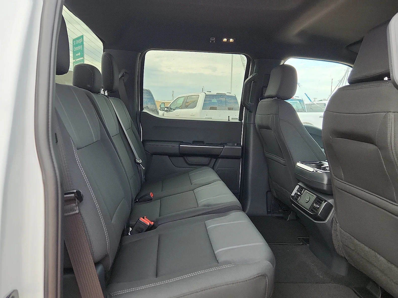 New 2026 Oxford White Ford STX image 19