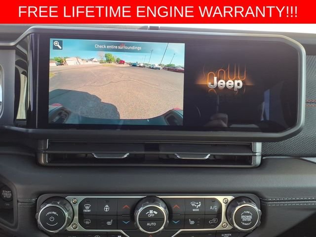 New 2026 Black Clear-Coat Exterior Paint Jeep Rubicon image 24