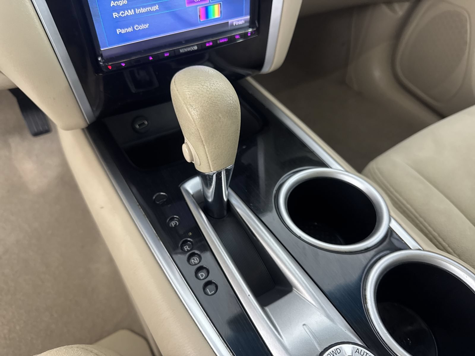 Used 2015 Java Metallic Nissan S image 19