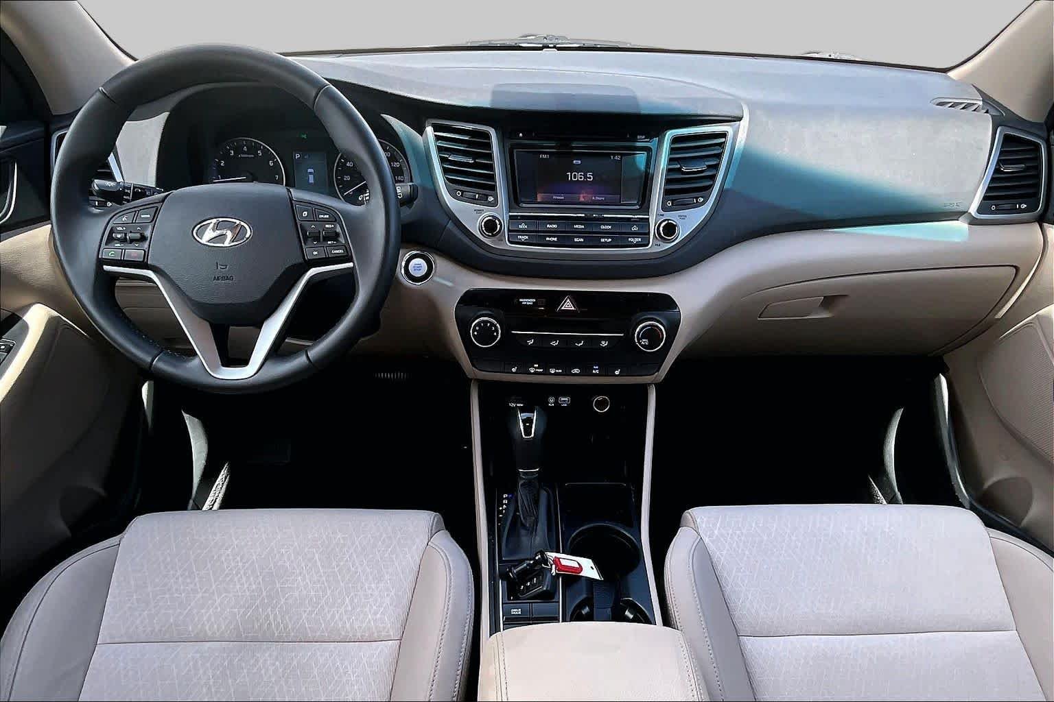 Used 2017 Dazzling White Hyundai Sport image 15