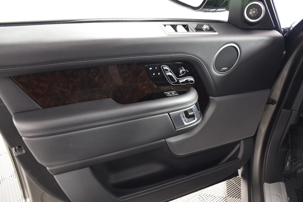 Used 2020 Eiger Gray Metallic Land Rover HSE image 14