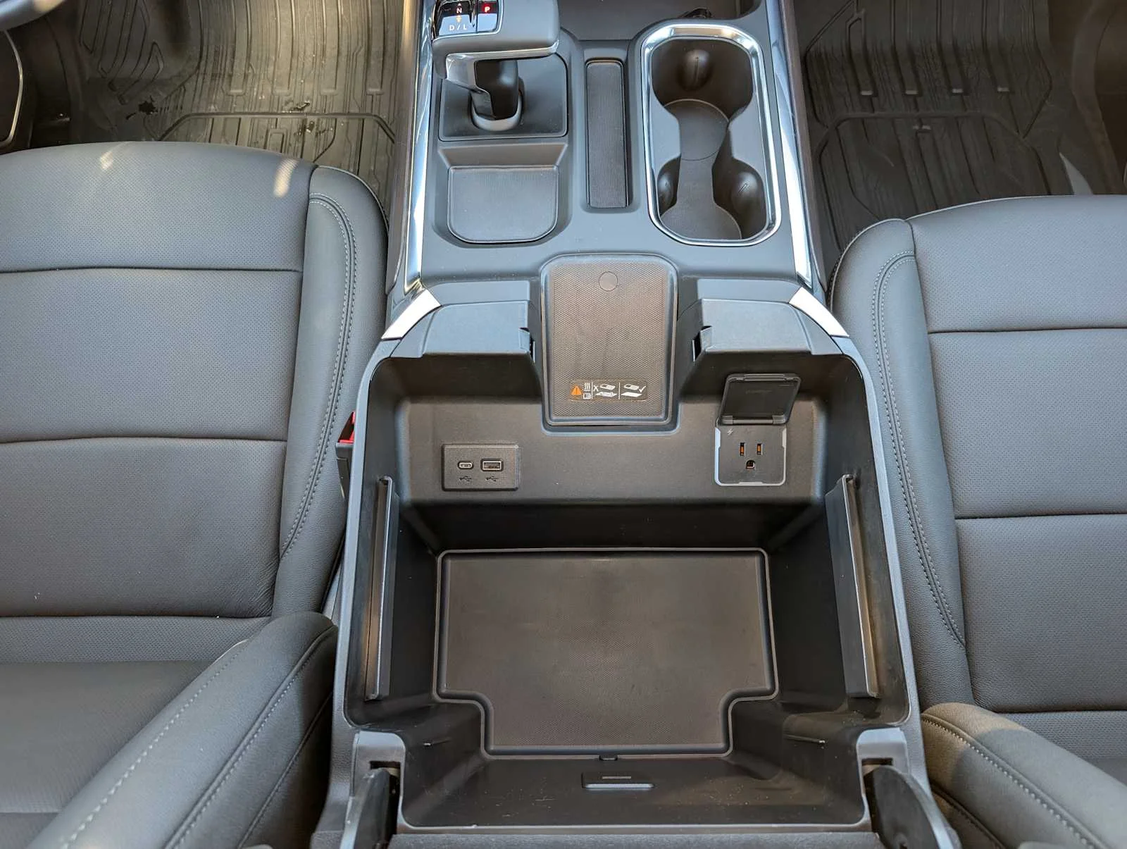 New 2026 Summit White GMC SLT image 16