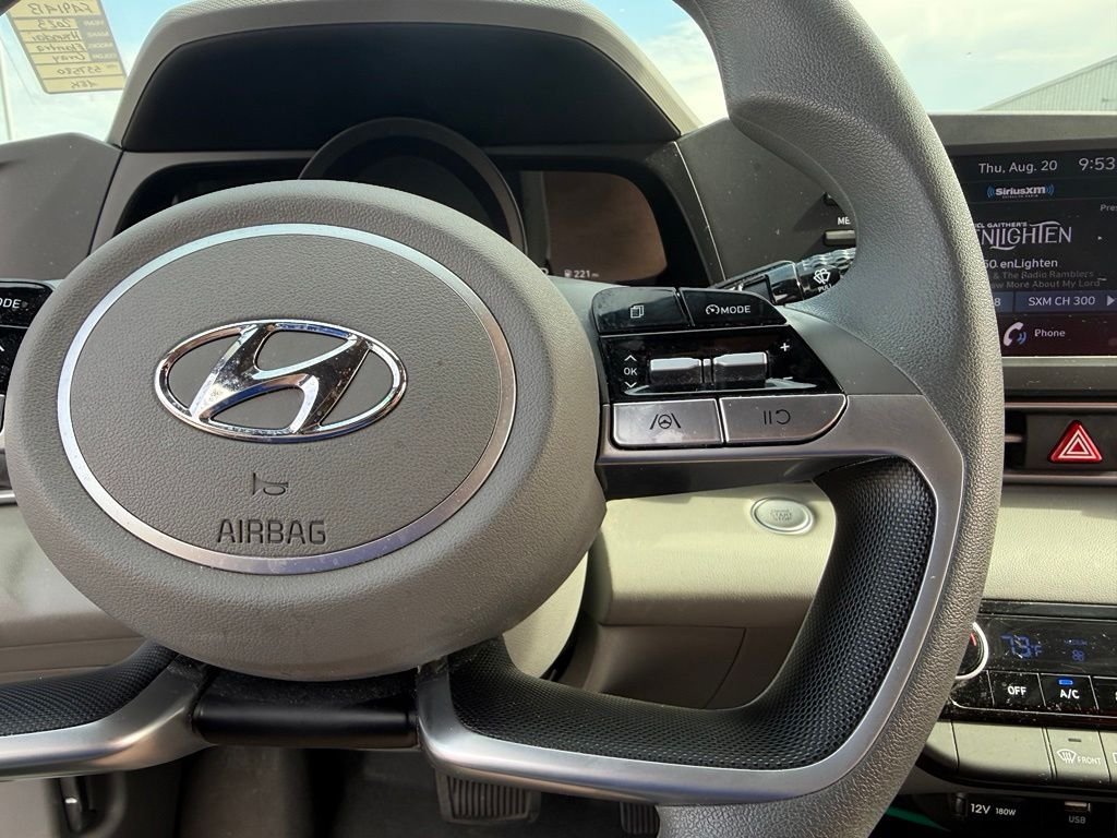 Used 2023 Gray Hyundai SEL image 11