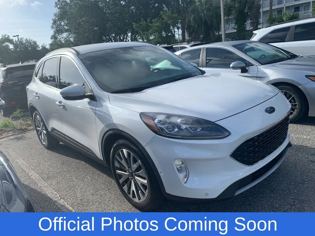 2020 Ford Escape Titanium FWD Hybird's photo
