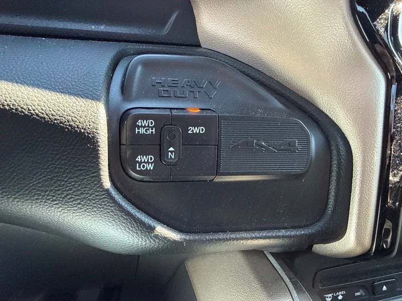 Used 2019 Black Ram Laramie image 37