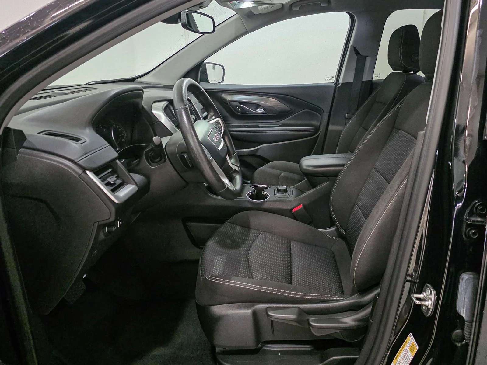 Used 2024 Black GMC SLE image 19