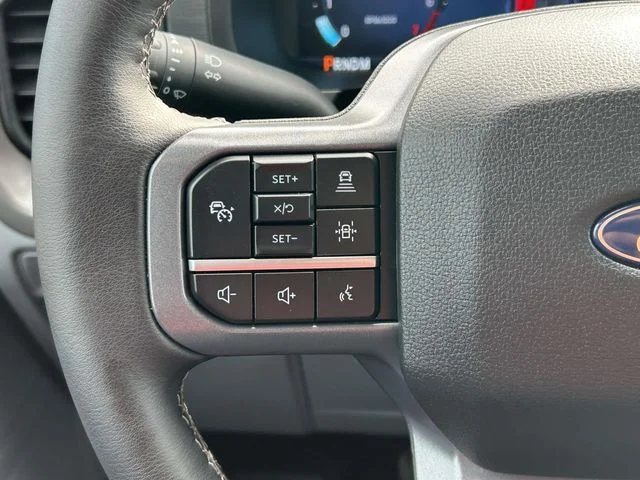Used 2025 White Ford XLT image 20