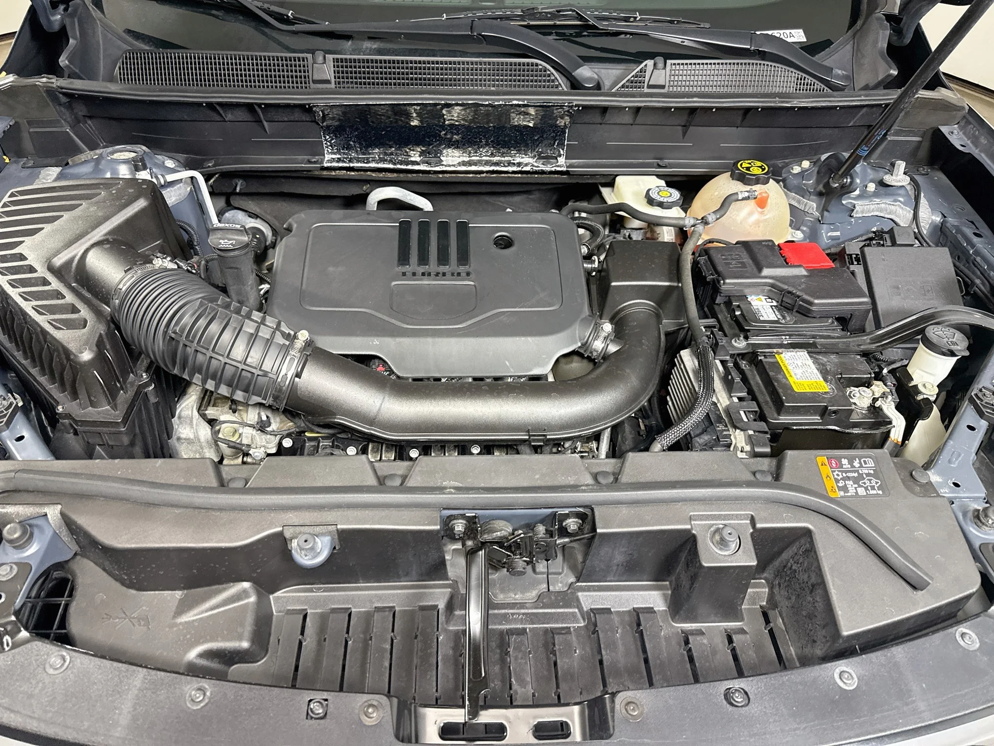 Used 2020 Dark Sky Metallic GMC SLT image 31
