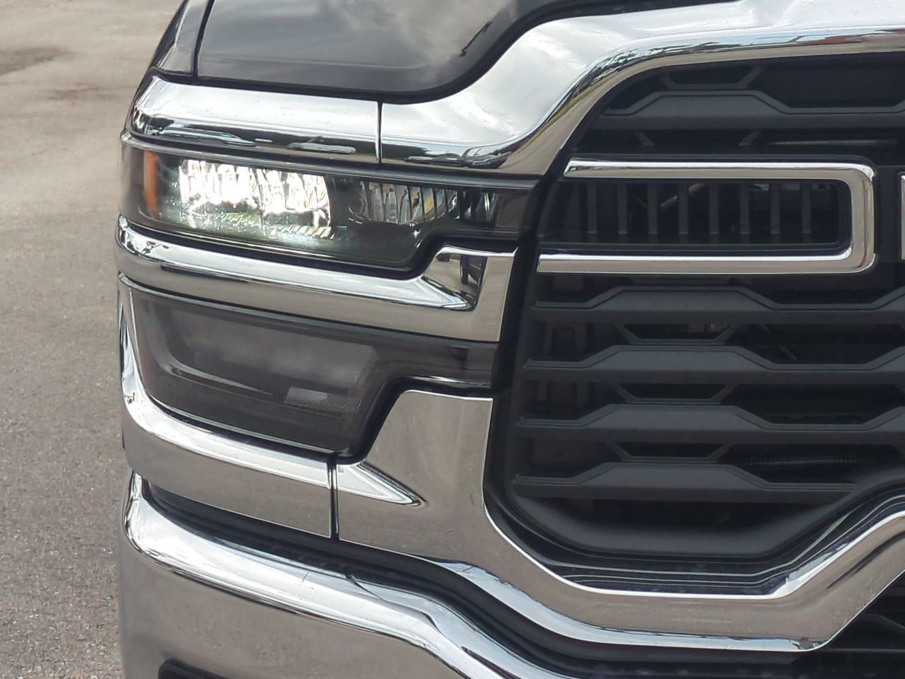 2026 RAM 2500 Tradesman - Photo 9