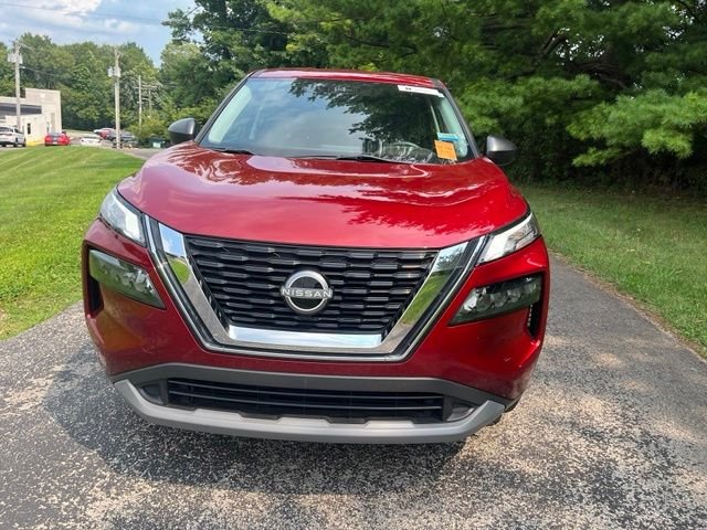 Used 2023 Scarlet Nissan S image 8