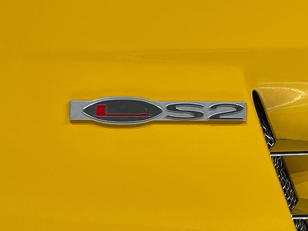Used 2005 Millenium Yellow Chevrolet BASE image 16