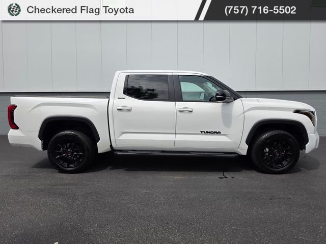Used 2024 Ice Cap Toyota Limited image 6