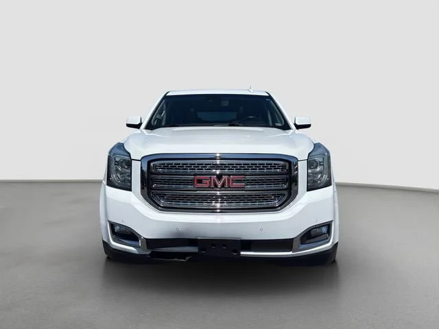 Used 2020 GMC Yukon XL SLT with VIN 1GKS2GKC0LR209424 for sale in Kansas City