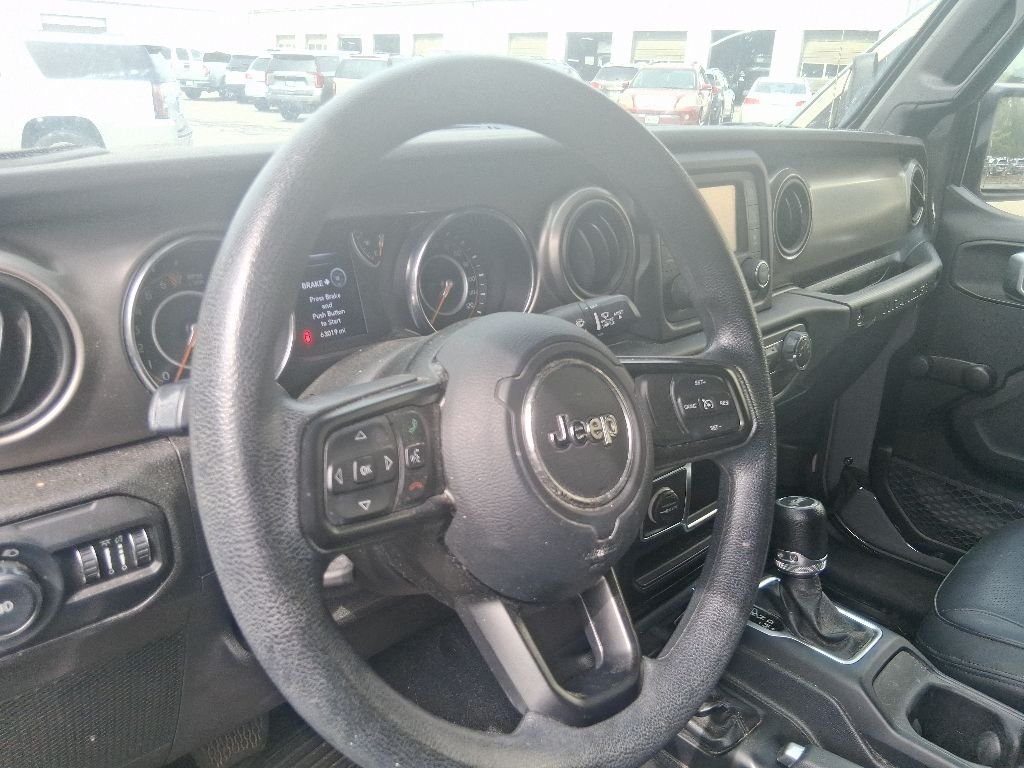 Used 2019 Gray Jeep Unlimited Sport image 11