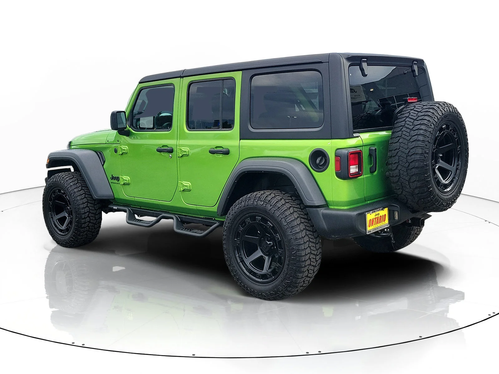 Certified Used 2025 Green Jeep Sport S image 6