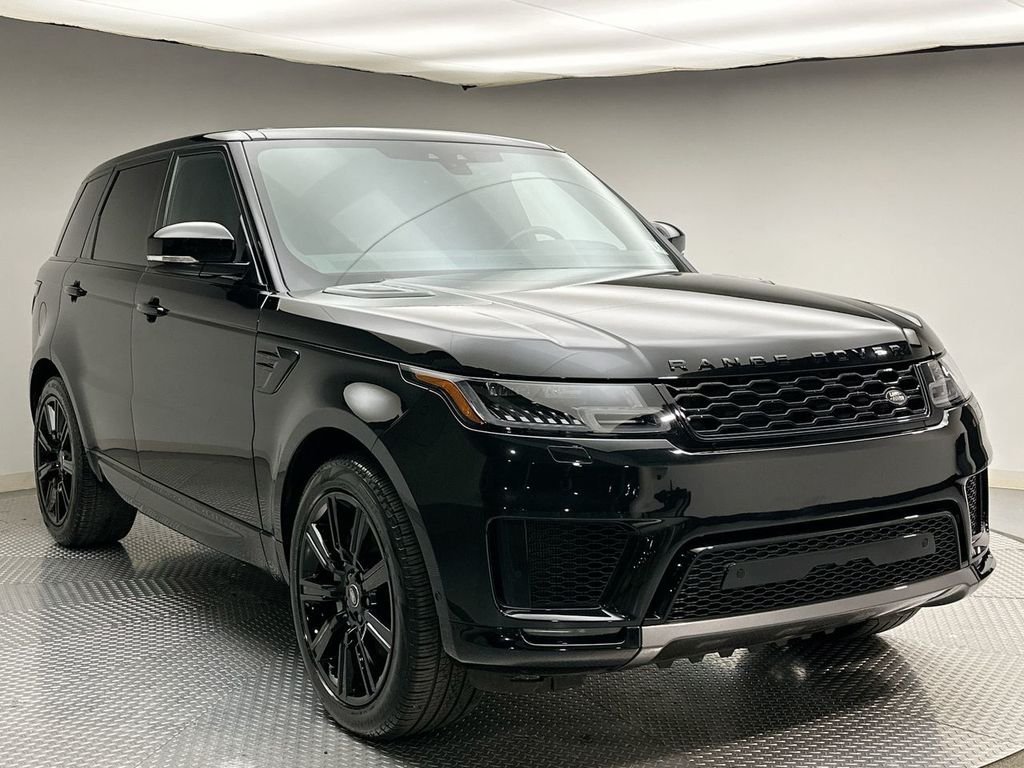 Used 2022 Santorini Black Metallic Land Rover HSE Silver Edition image 15